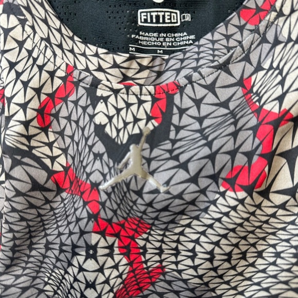 Nike Kids Jorden Dri-fast Training Tank size: Medium - Picture 4 of 7